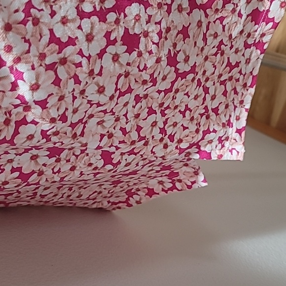 LAURA SCOTT 2X PINK BARBIECORE FLORAL TOP CASUAL SHORT SLEEVE PREPPY POLO SHIRT - Picture 7 of 14